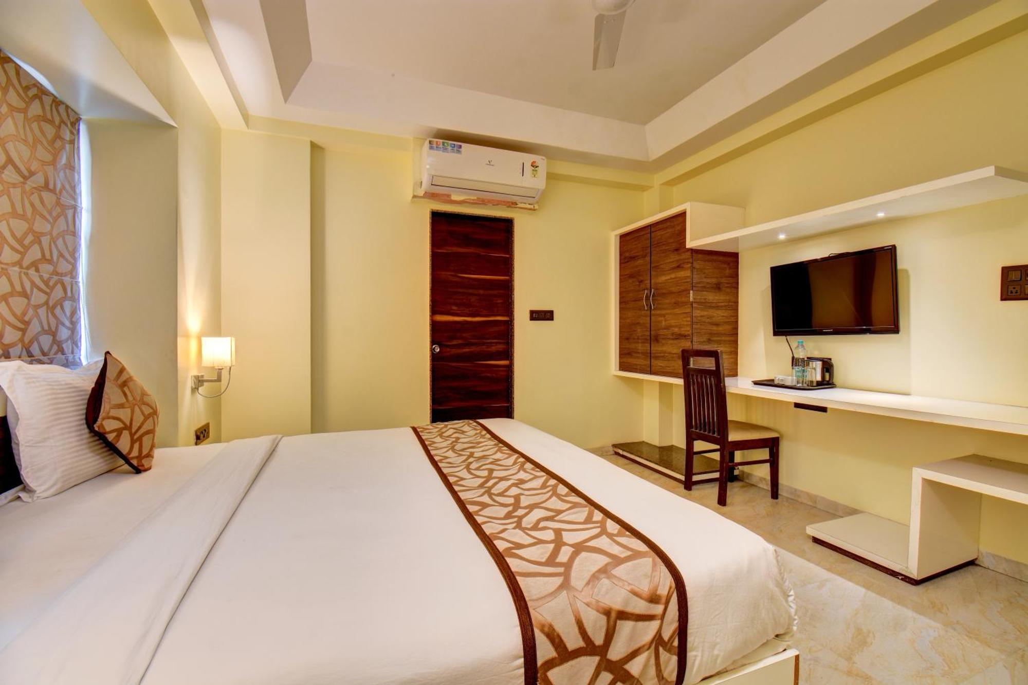 Hotel Deepali Executive Aurangābād Esterno foto