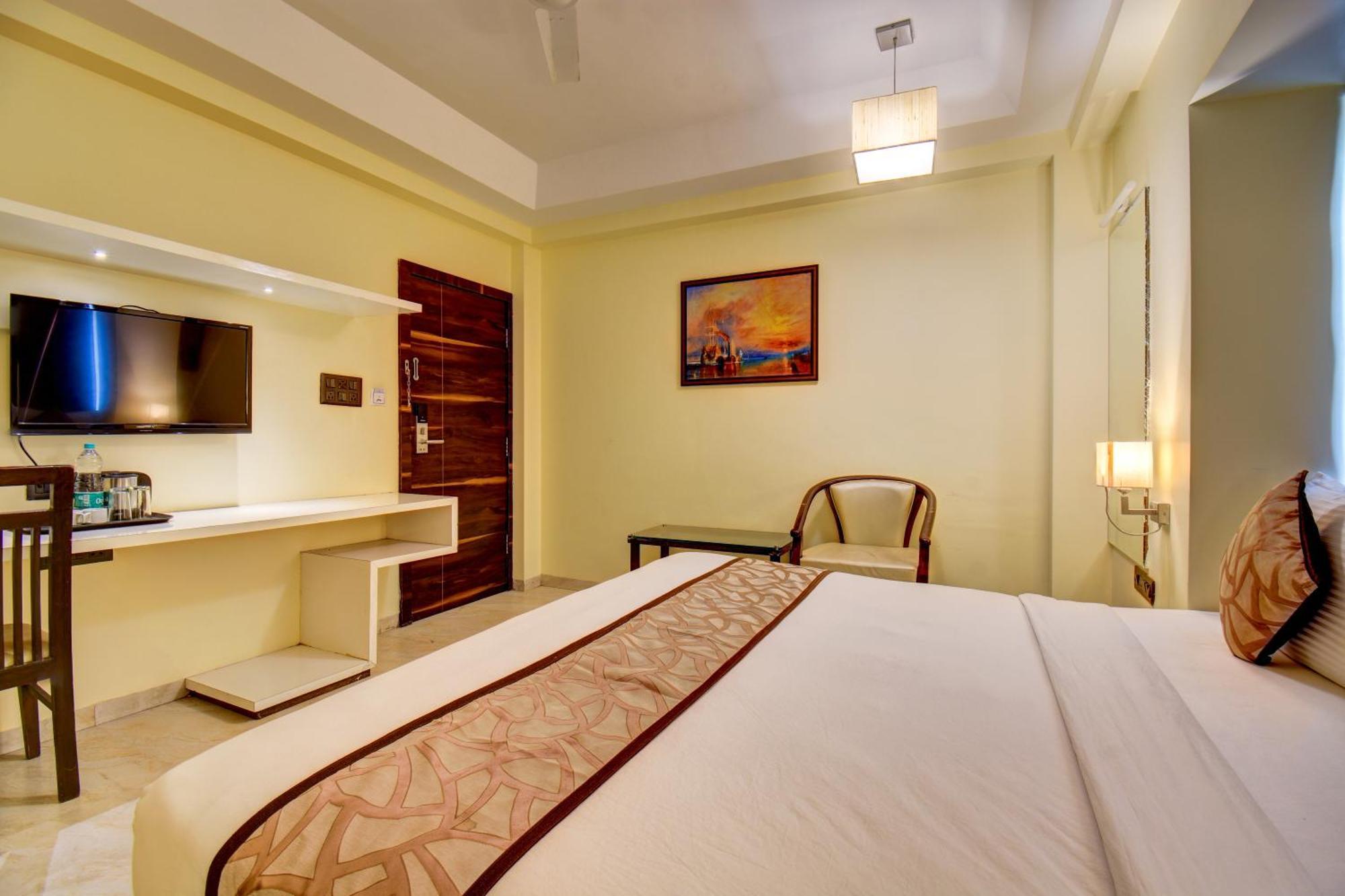 Hotel Deepali Executive Aurangābād Esterno foto