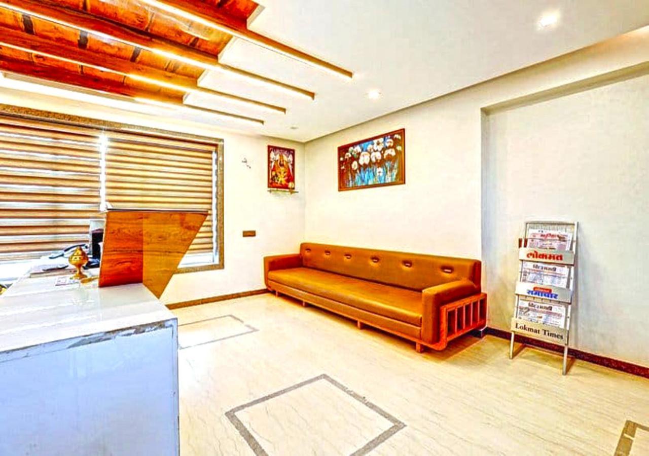 Hotel Deepali Executive Aurangābād Esterno foto